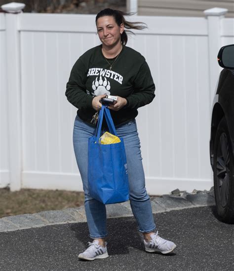 andie rosadort|New Fairfield school cleared Andie Rosafort weeks before arrest:。